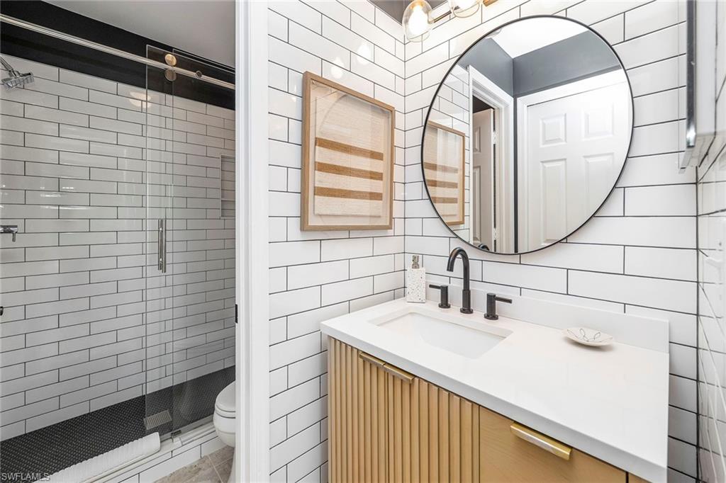 10682 Gulf Shore DR C305