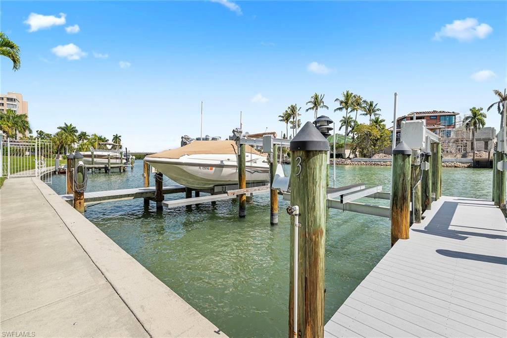 10682 Gulf Shore DR C305