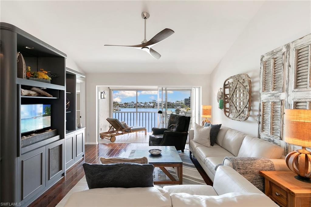 10682 Gulf Shore DR C305