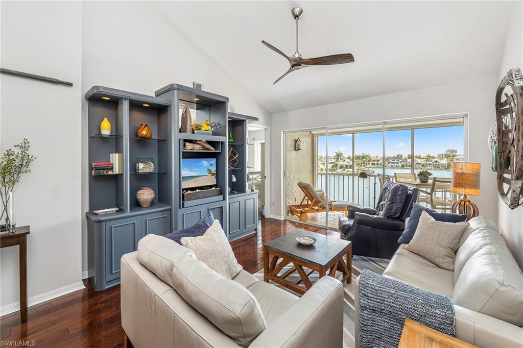 10682 Gulf Shore DR C305