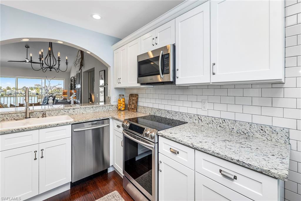 10682 Gulf Shore DR C305