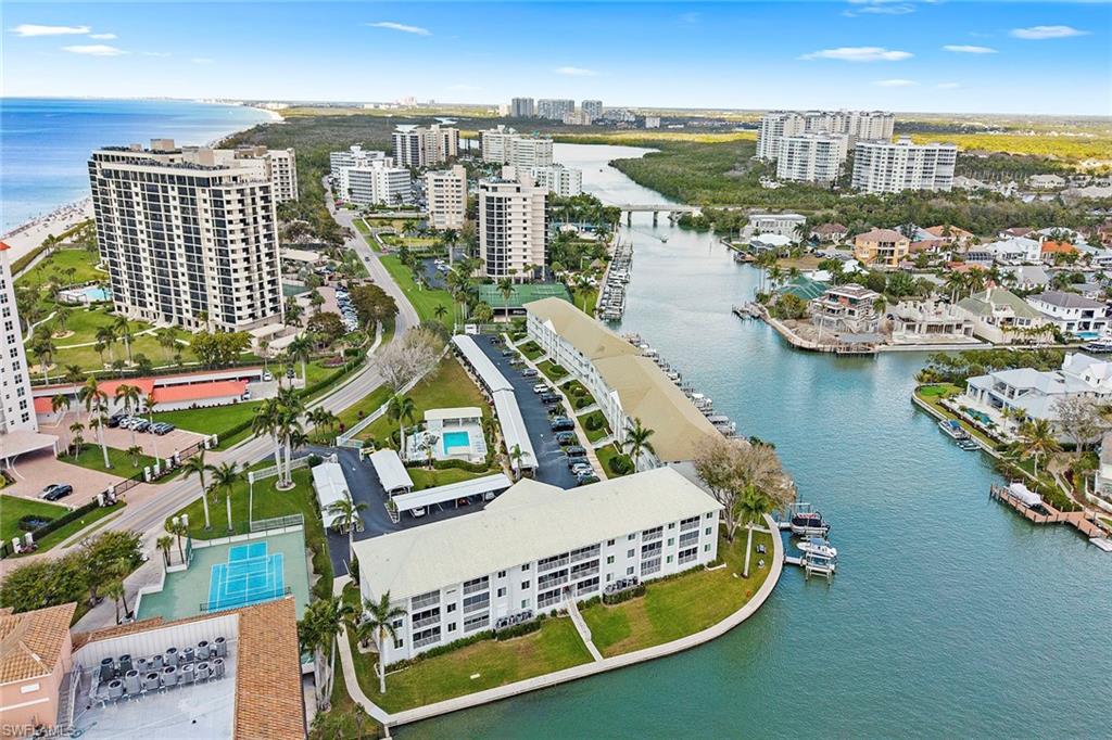 10682 Gulf Shore DR C305