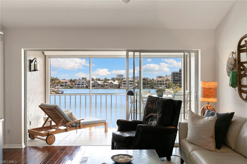 10682 Gulf Shore DR C305