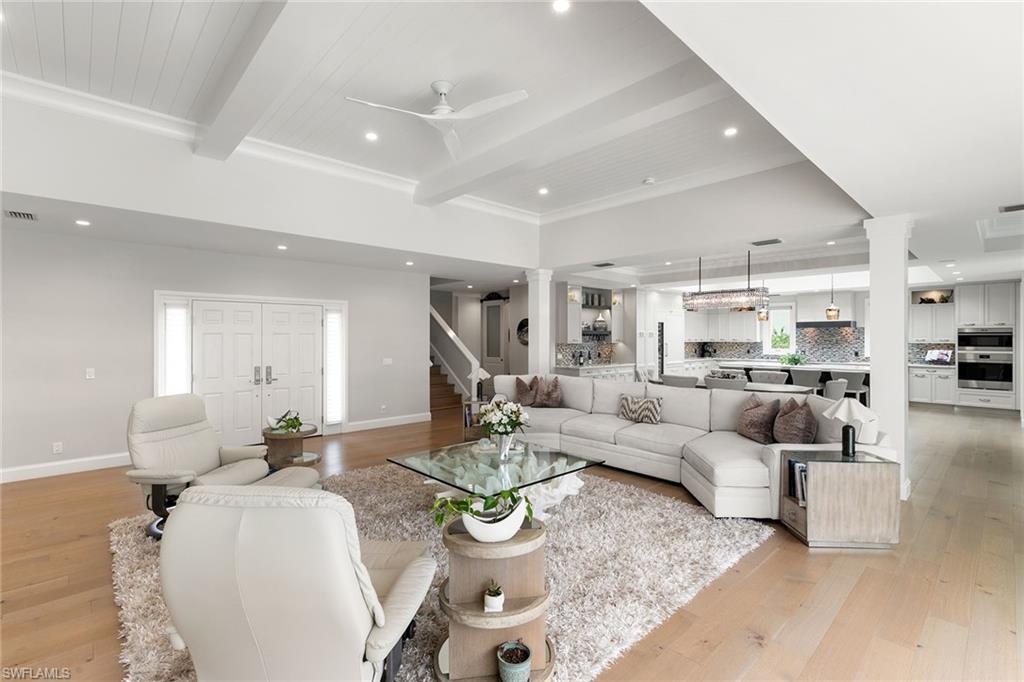 5949 Chanteclair DR 8