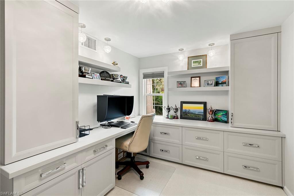 5949 Chanteclair DR 8