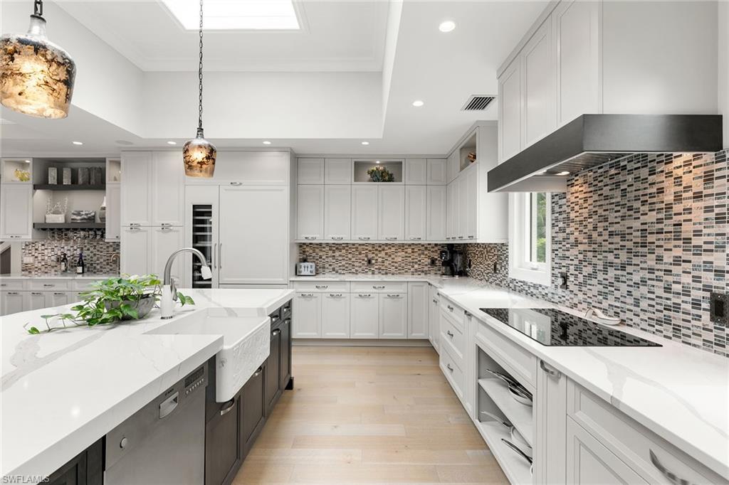 5949 Chanteclair DR 8