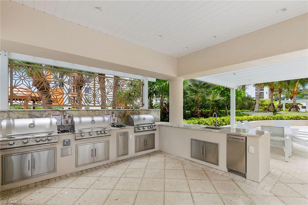 4255 Gulf Shore BLVD N 801