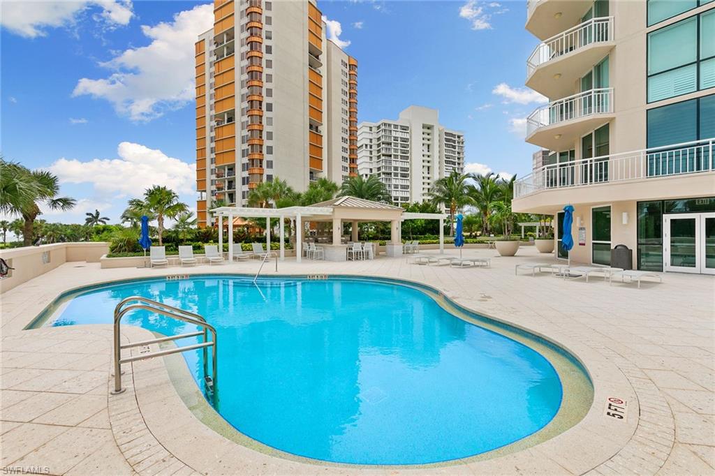 4255 Gulf Shore BLVD N 801