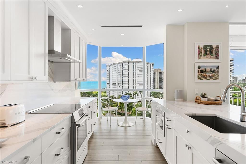 4255 Gulf Shore BLVD N 801