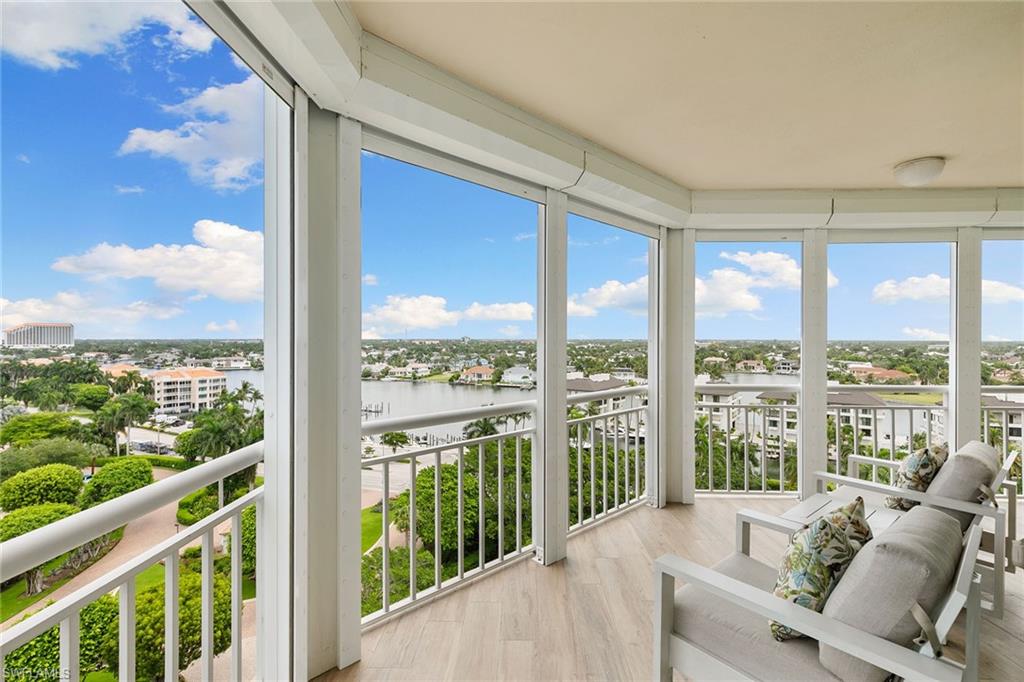 4255 Gulf Shore BLVD N 801