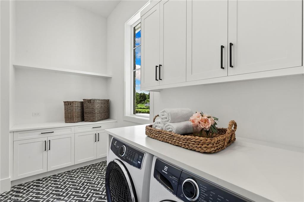 2309 Anthony CT
