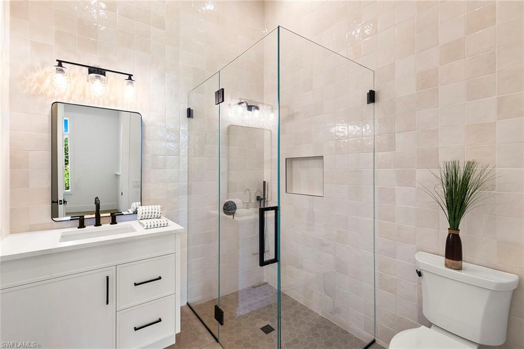 2309 Anthony CT