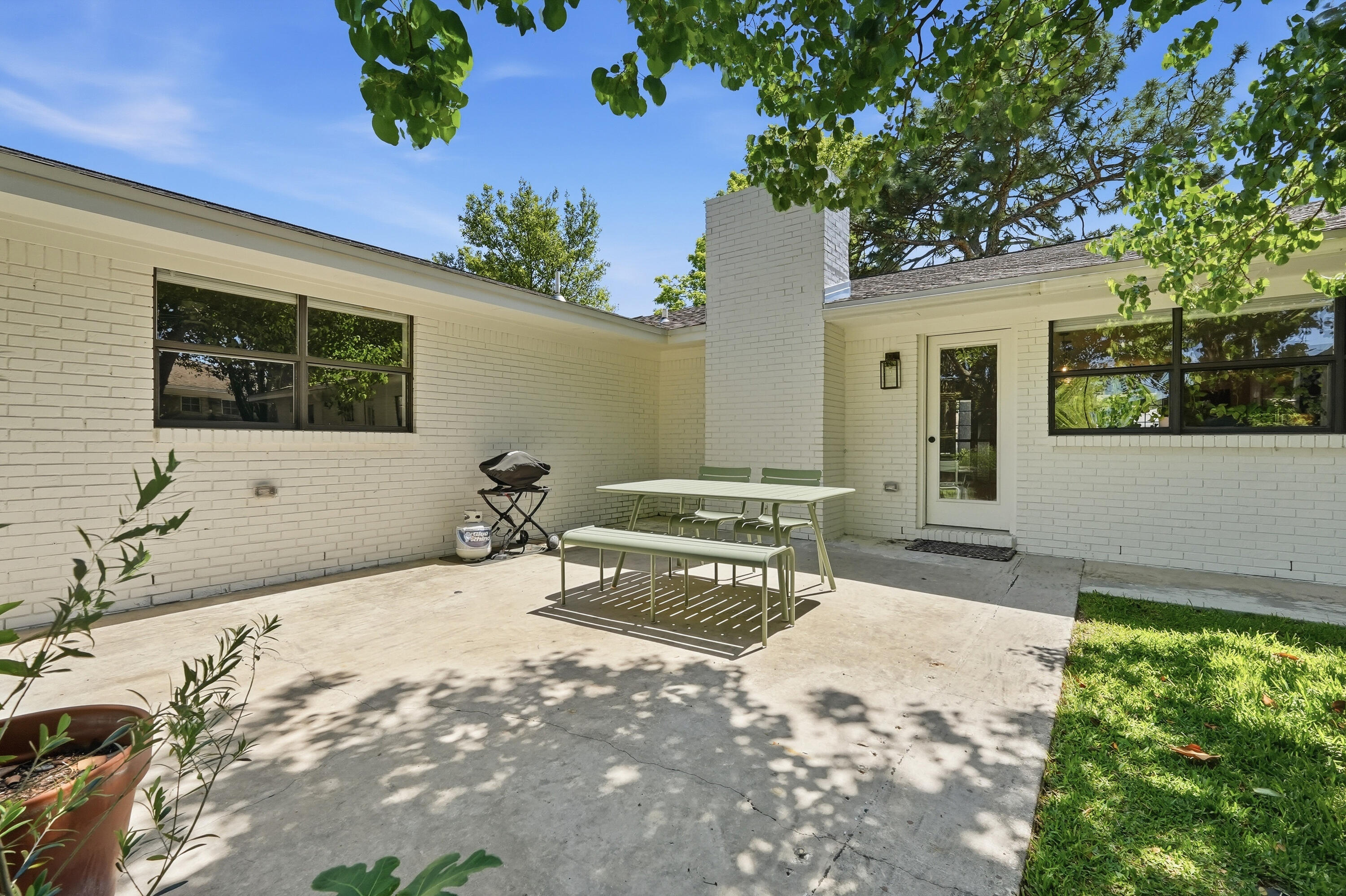12 Pinehurst Drive