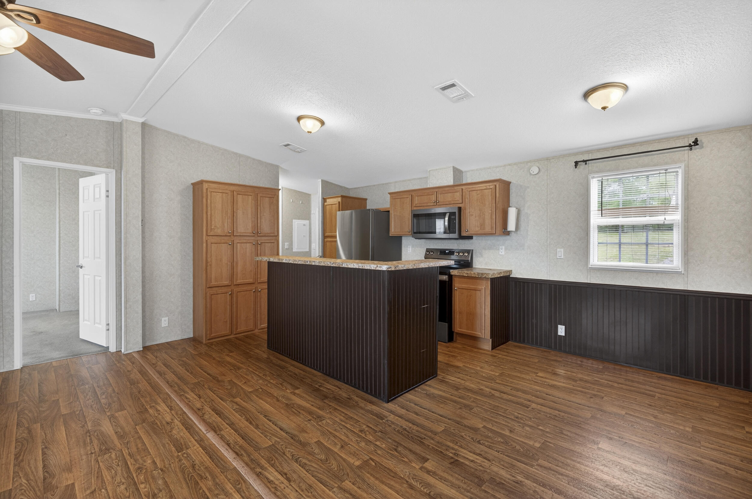 535 Kings Lake Boulevard, DeFuniak Springs