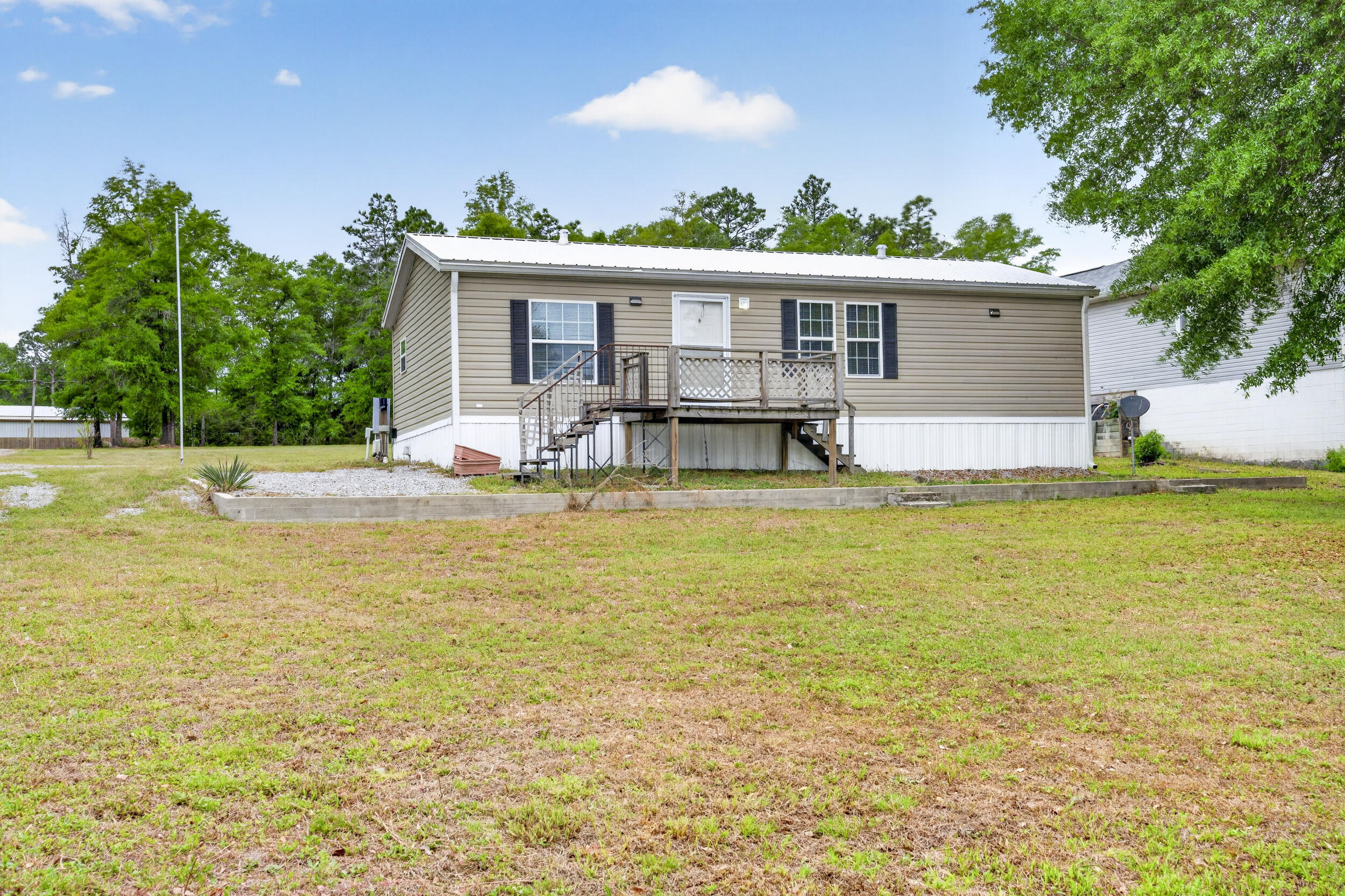 535 Kings Lake Boulevard, DeFuniak Springs