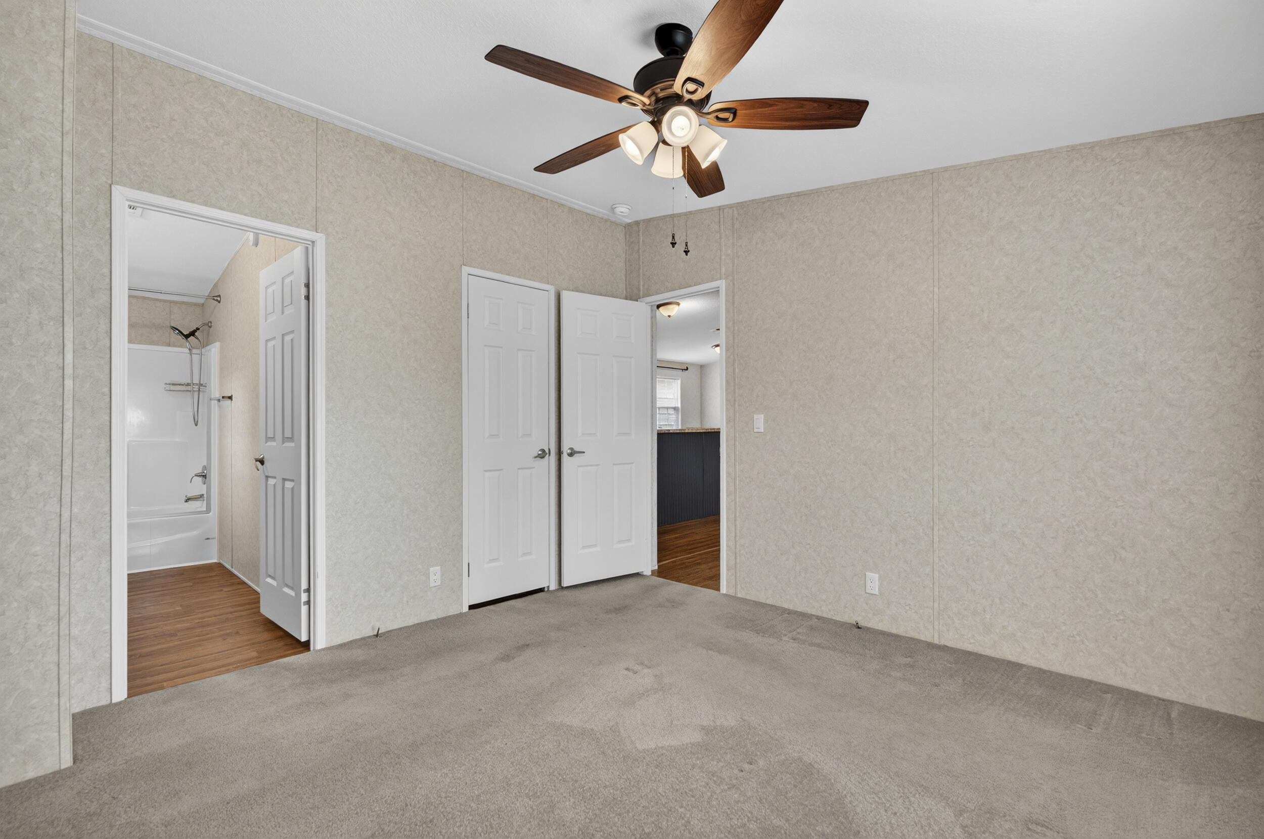 535 Kings Lake Boulevard, DeFuniak Springs