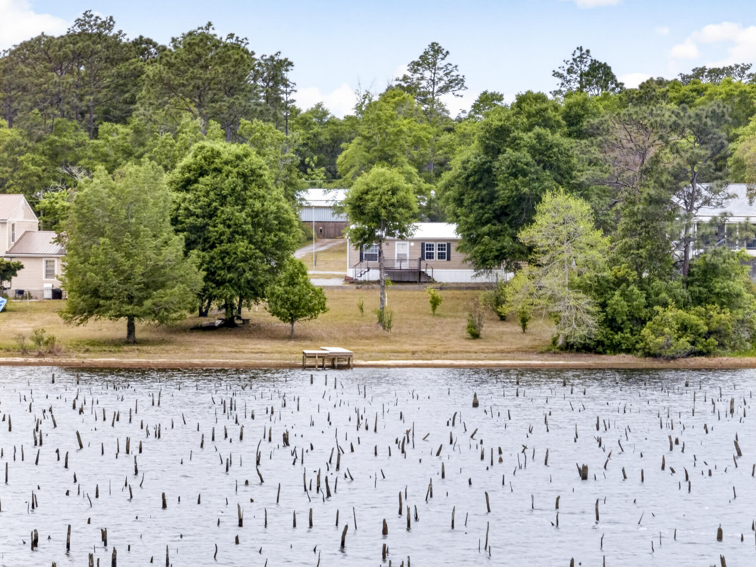 535 Kings Lake Boulevard, DeFuniak Springs