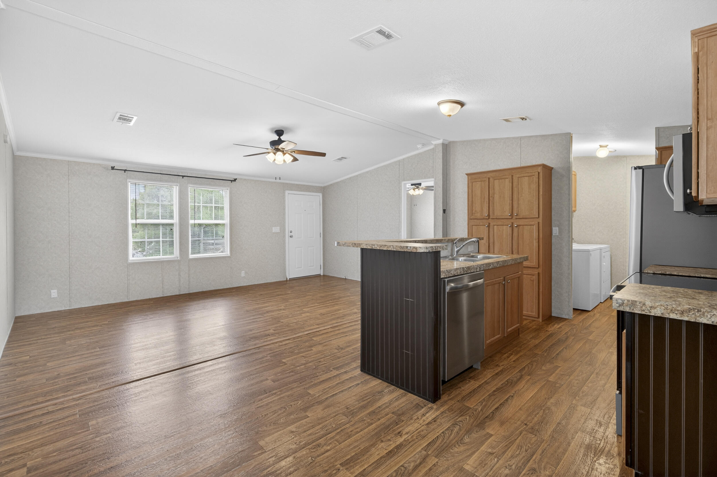 535 Kings Lake Boulevard, DeFuniak Springs