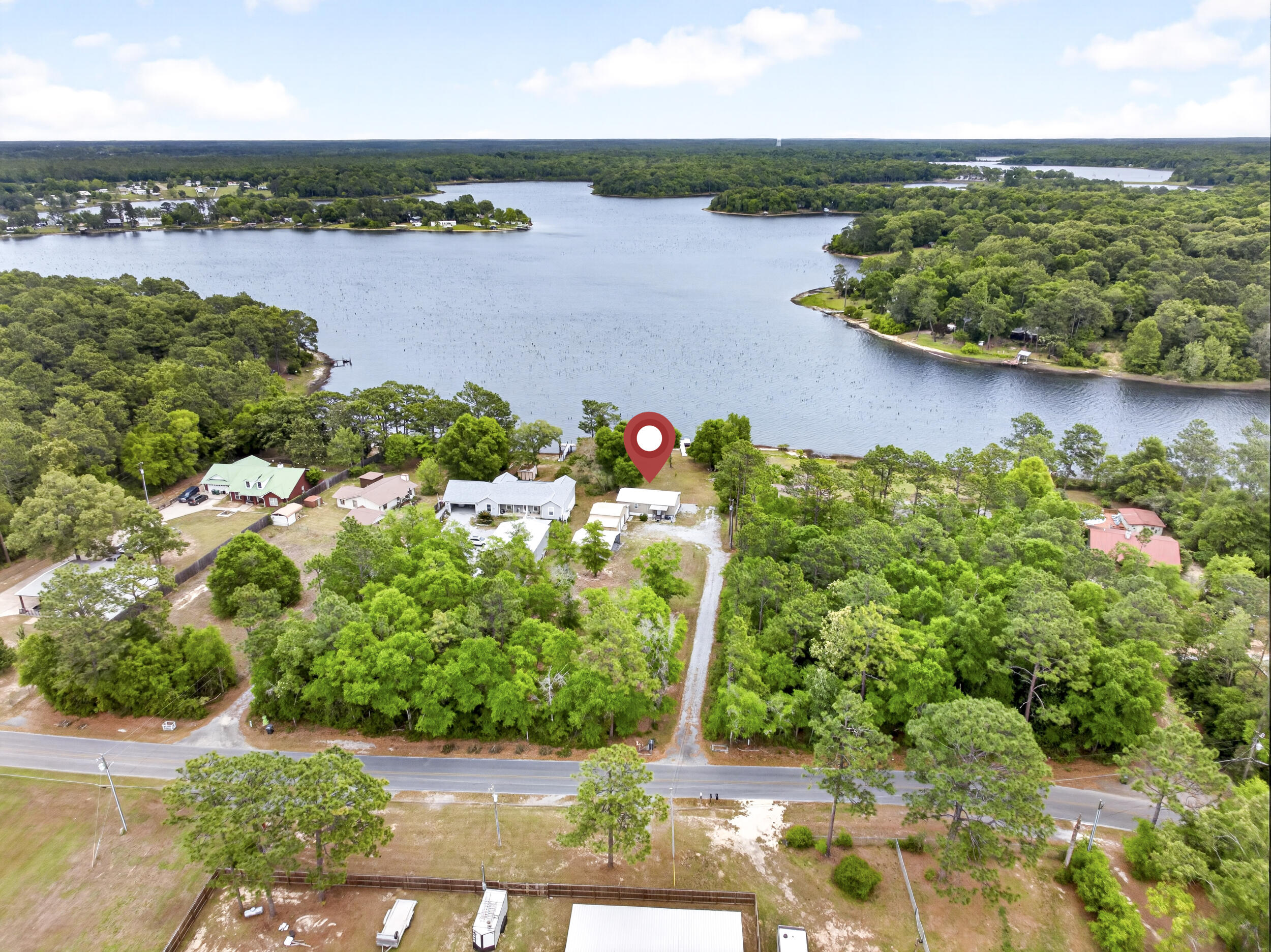 535 Kings Lake Boulevard, DeFuniak Springs