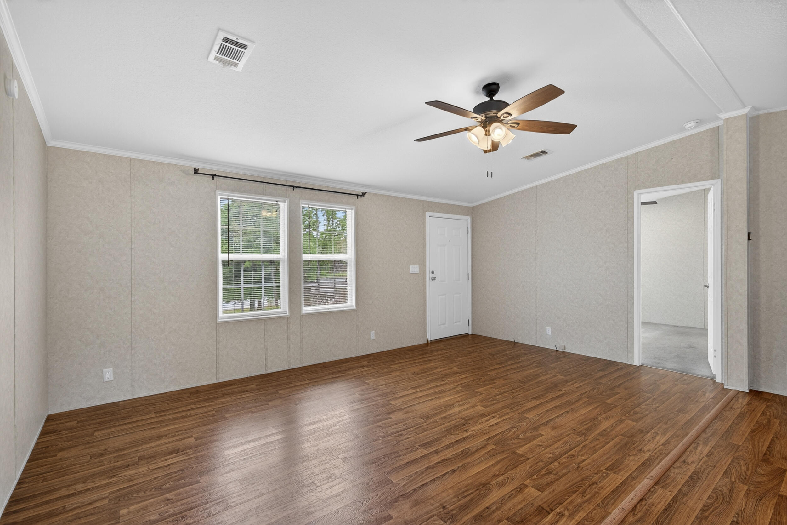 535 Kings Lake Boulevard, DeFuniak Springs