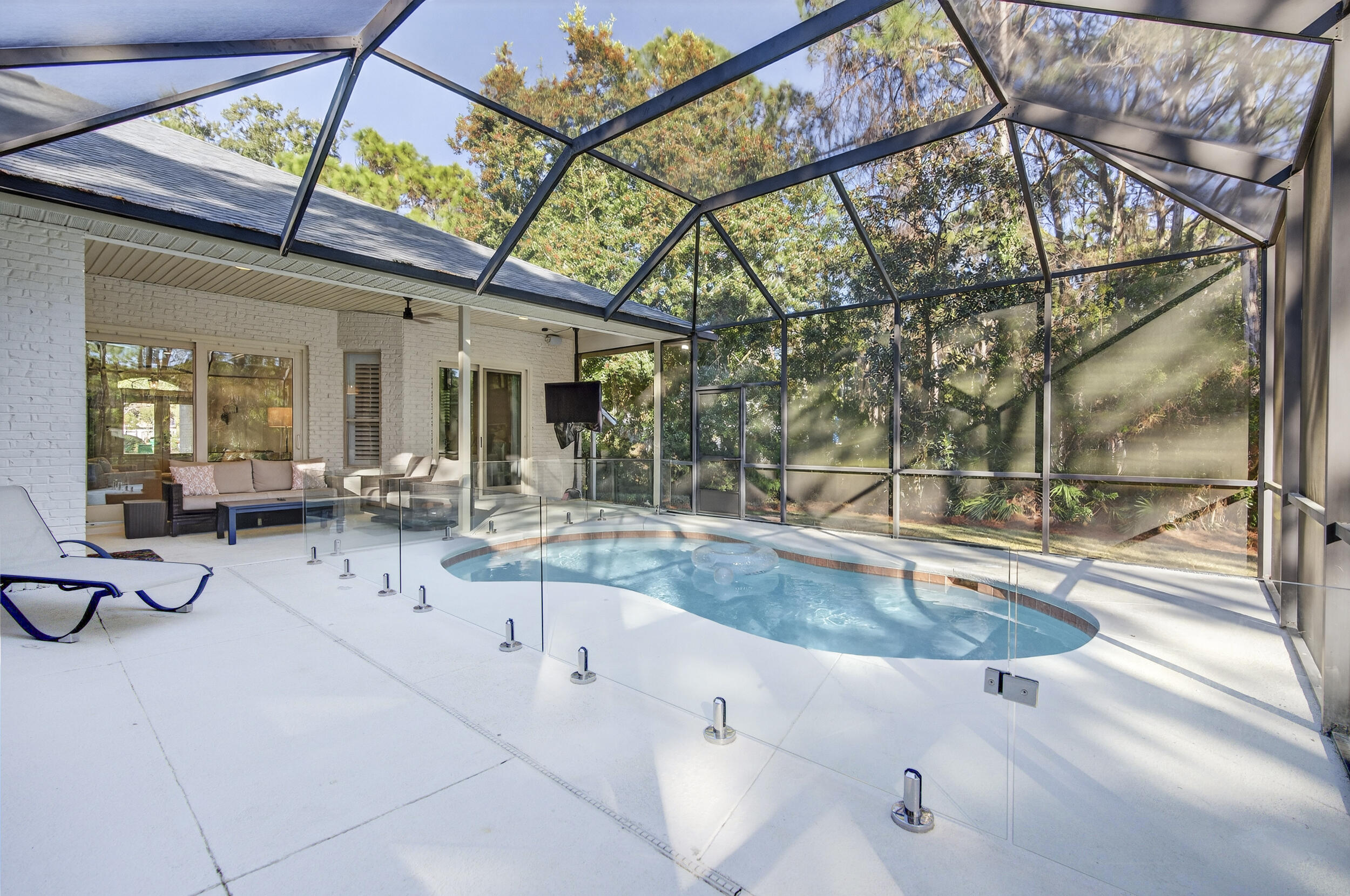 256 Leaning Pines Loop