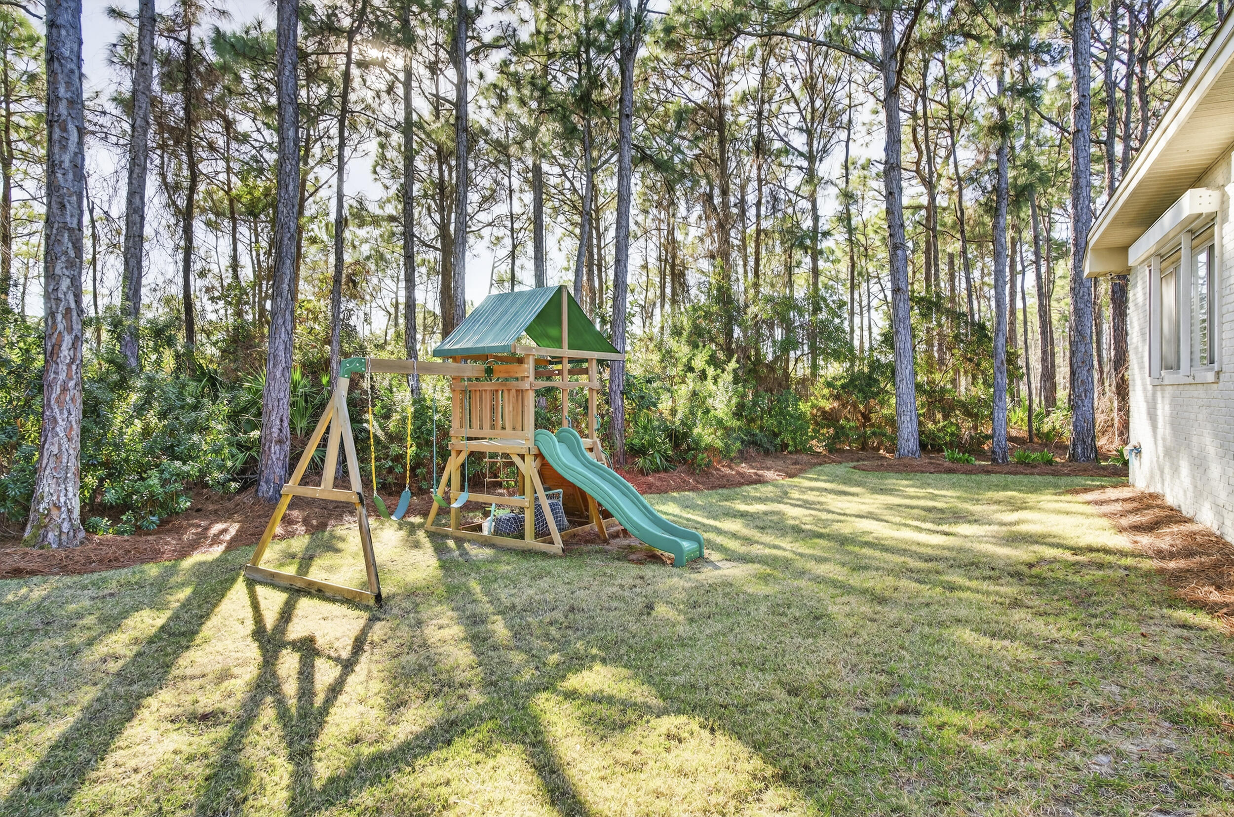 256 Leaning Pines Loop