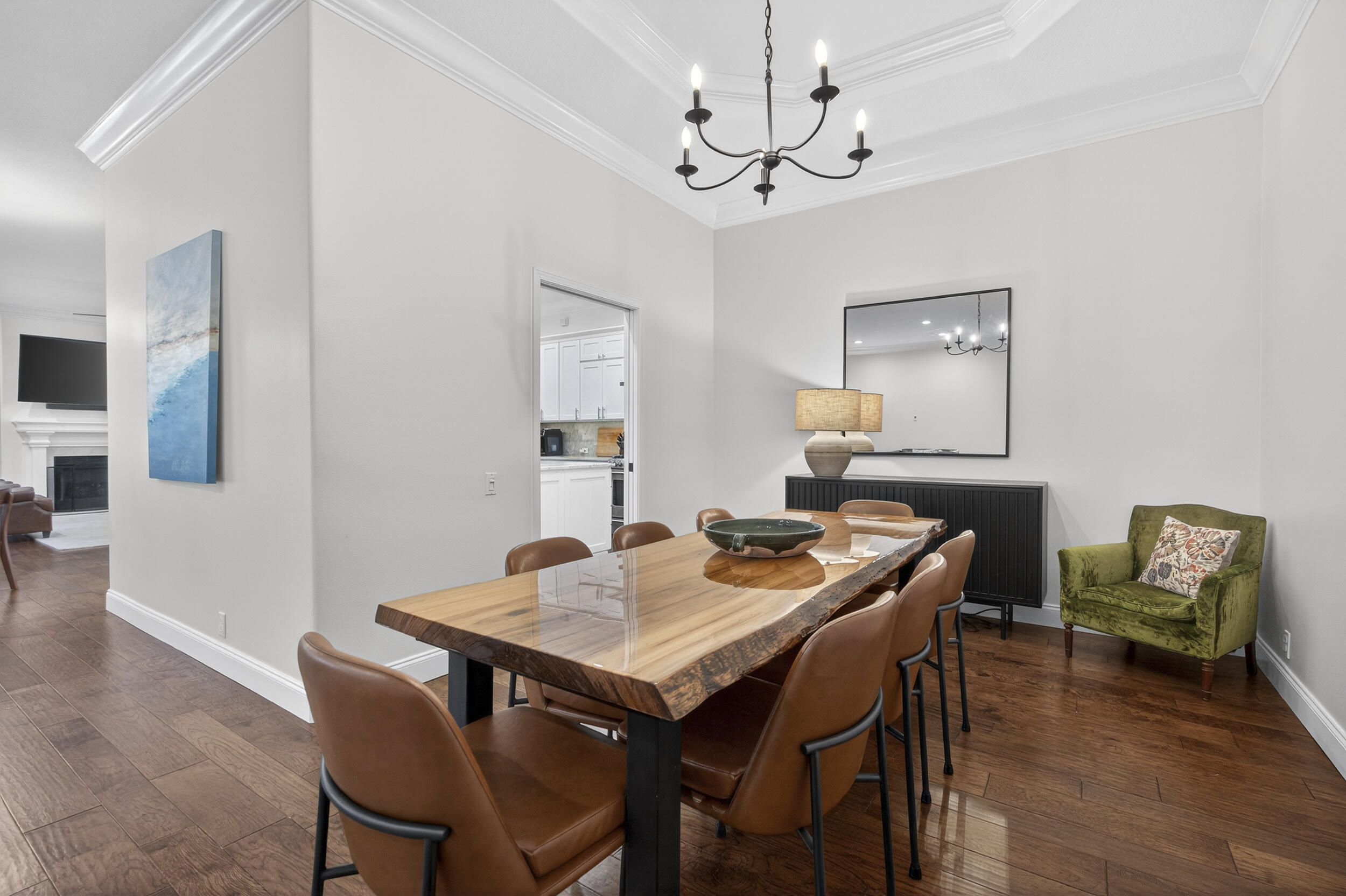 256 Leaning Pines Loop