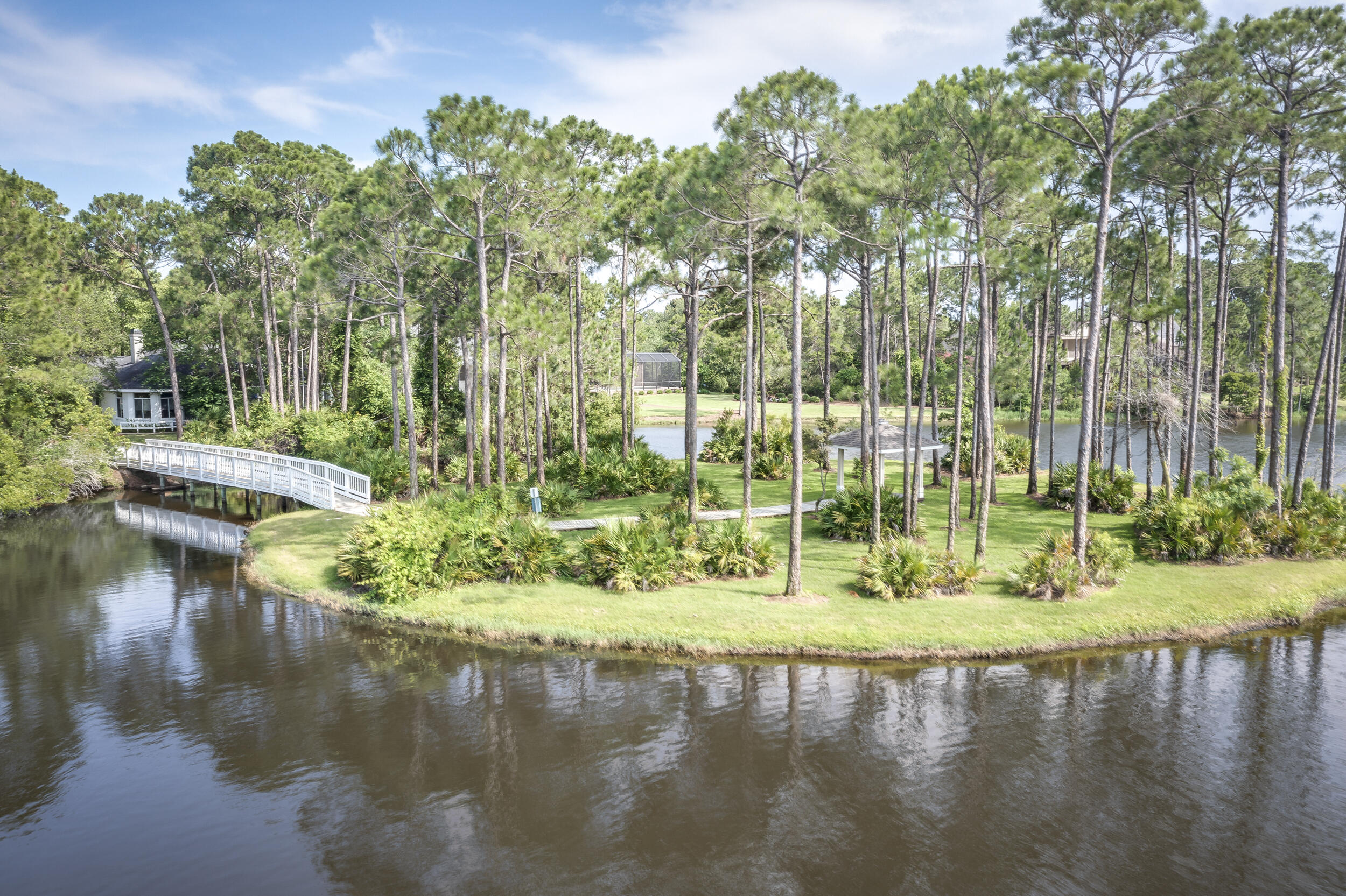 256 Leaning Pines Loop