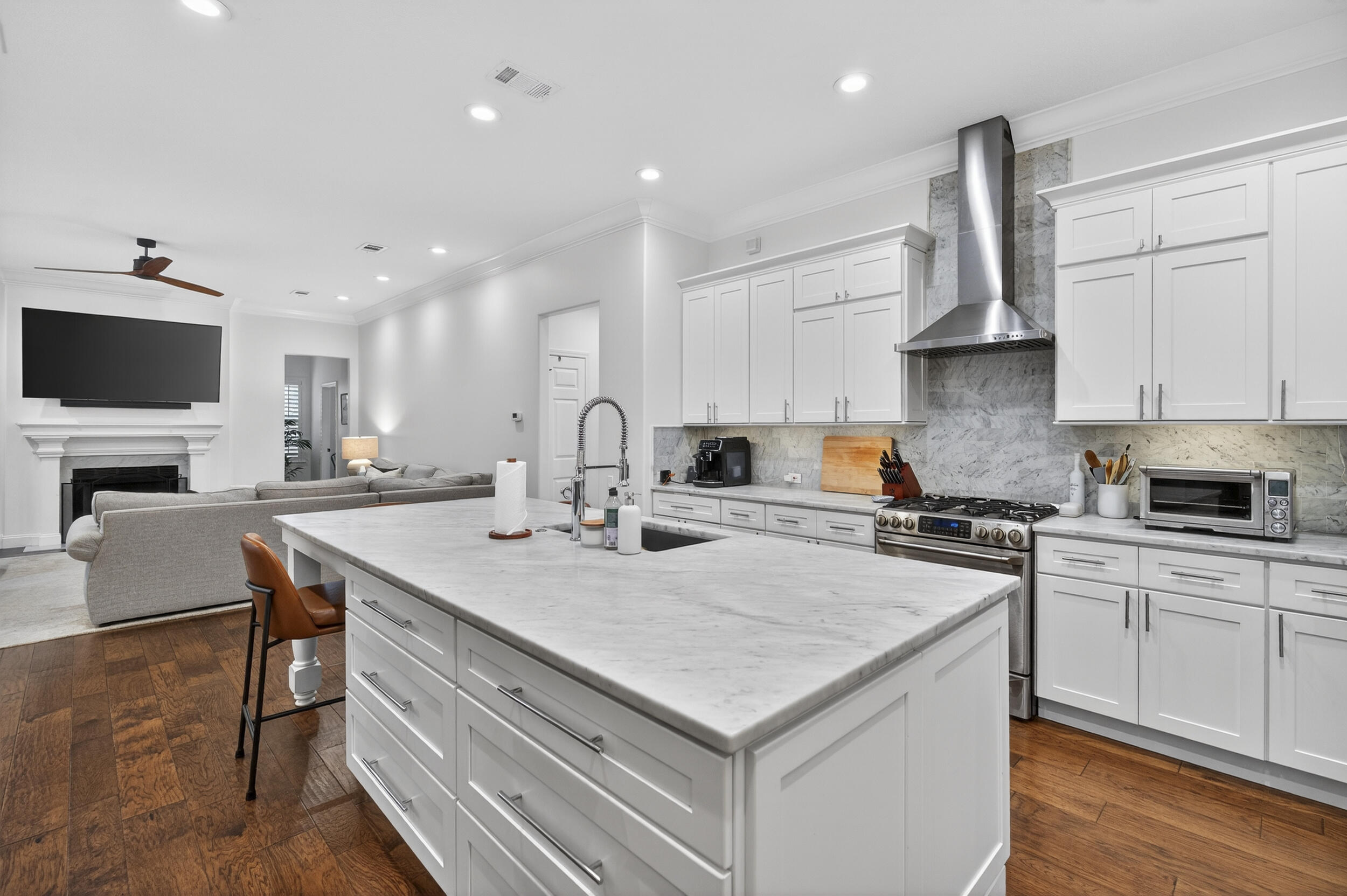 256 Leaning Pines Loop