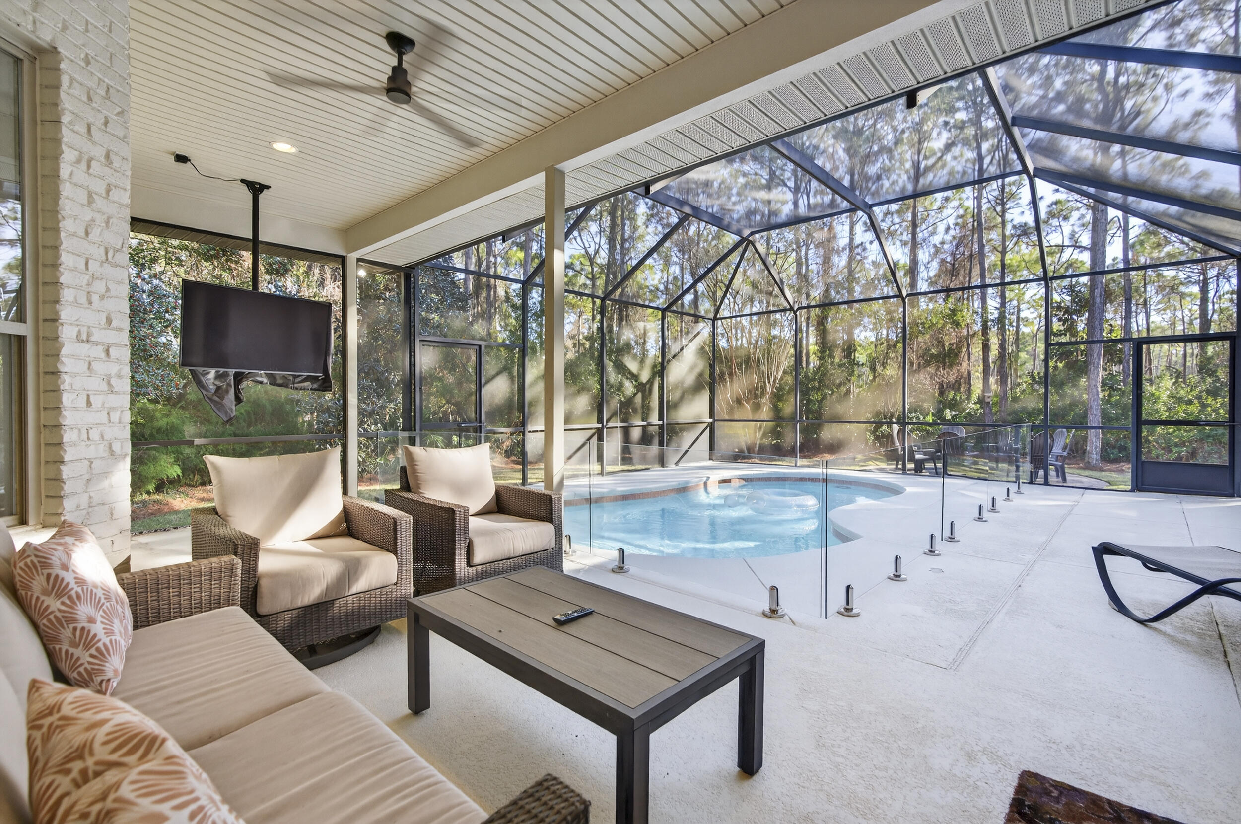 256 Leaning Pines Loop