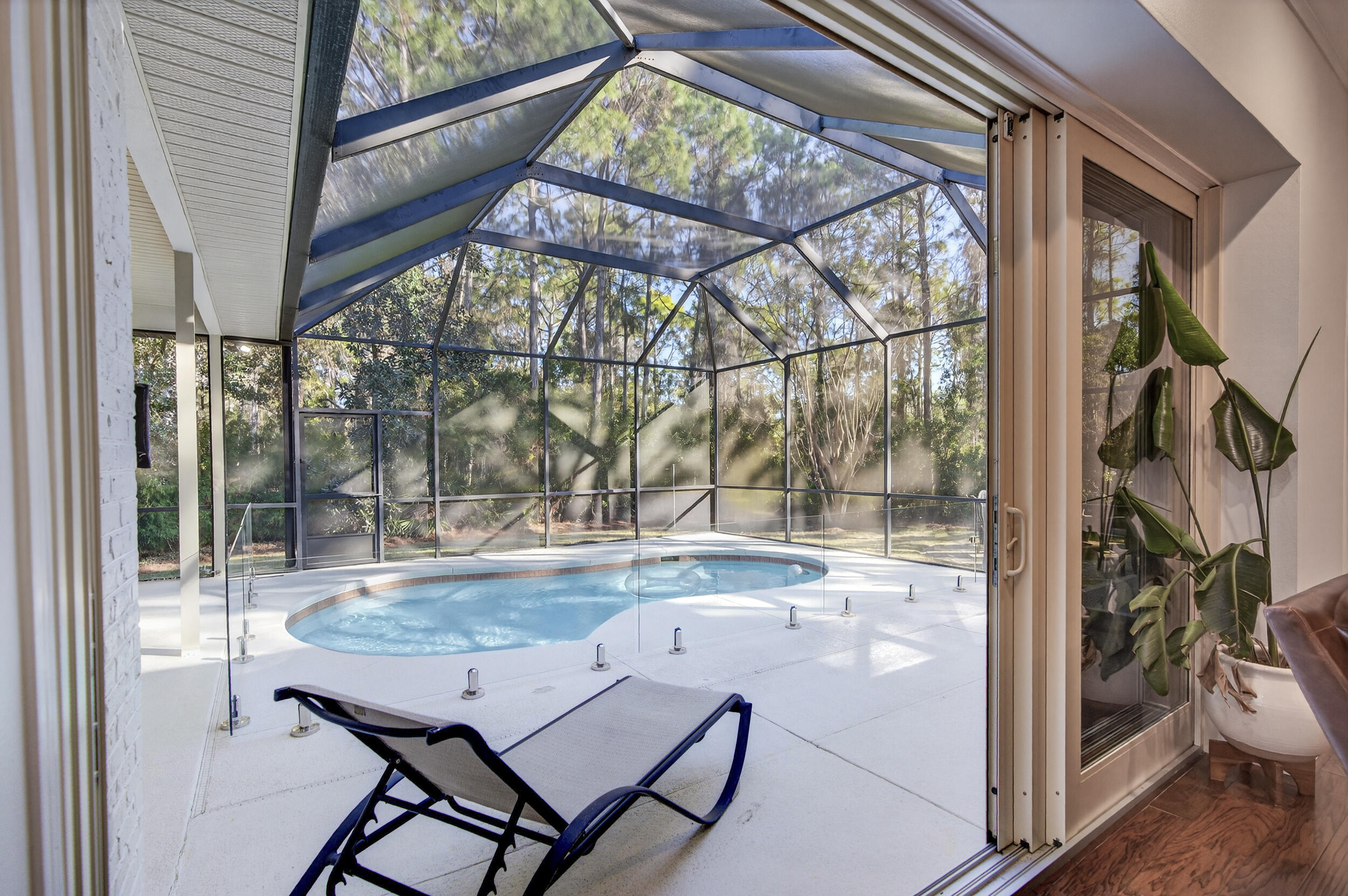 256 Leaning Pines Loop