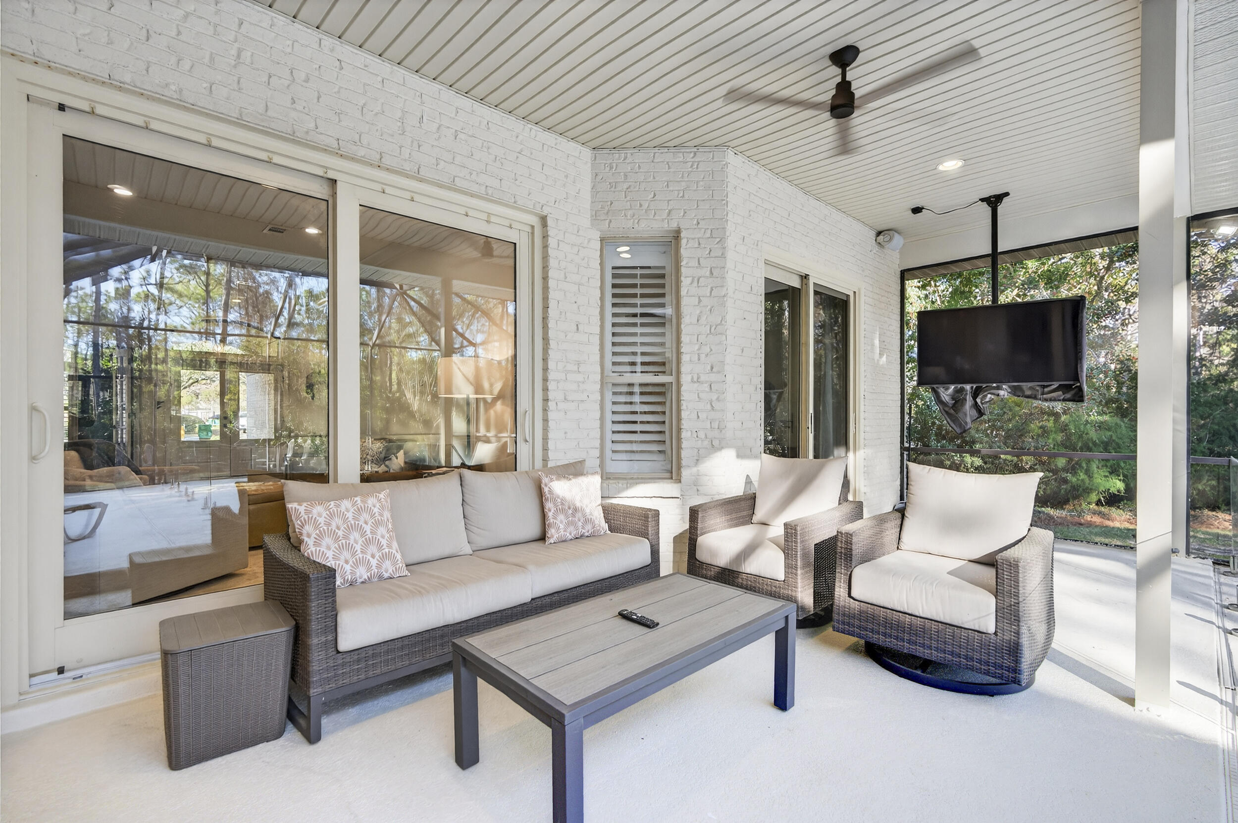 256 Leaning Pines Loop