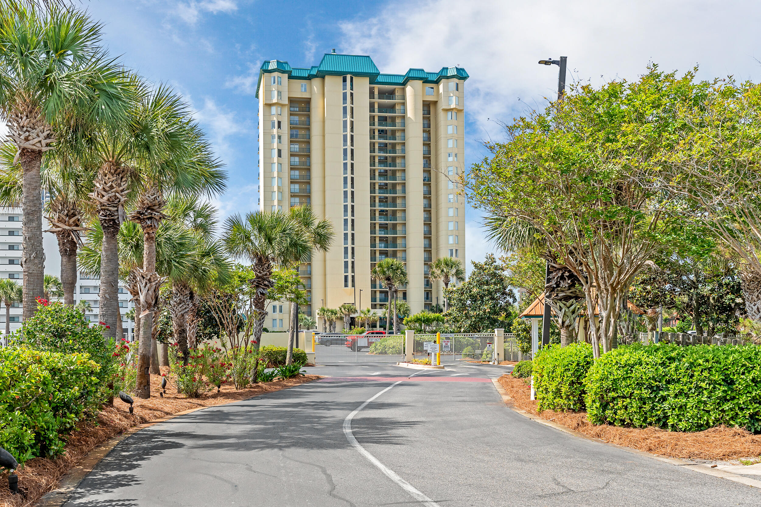 Jade East, 1018 Highway 98 1110