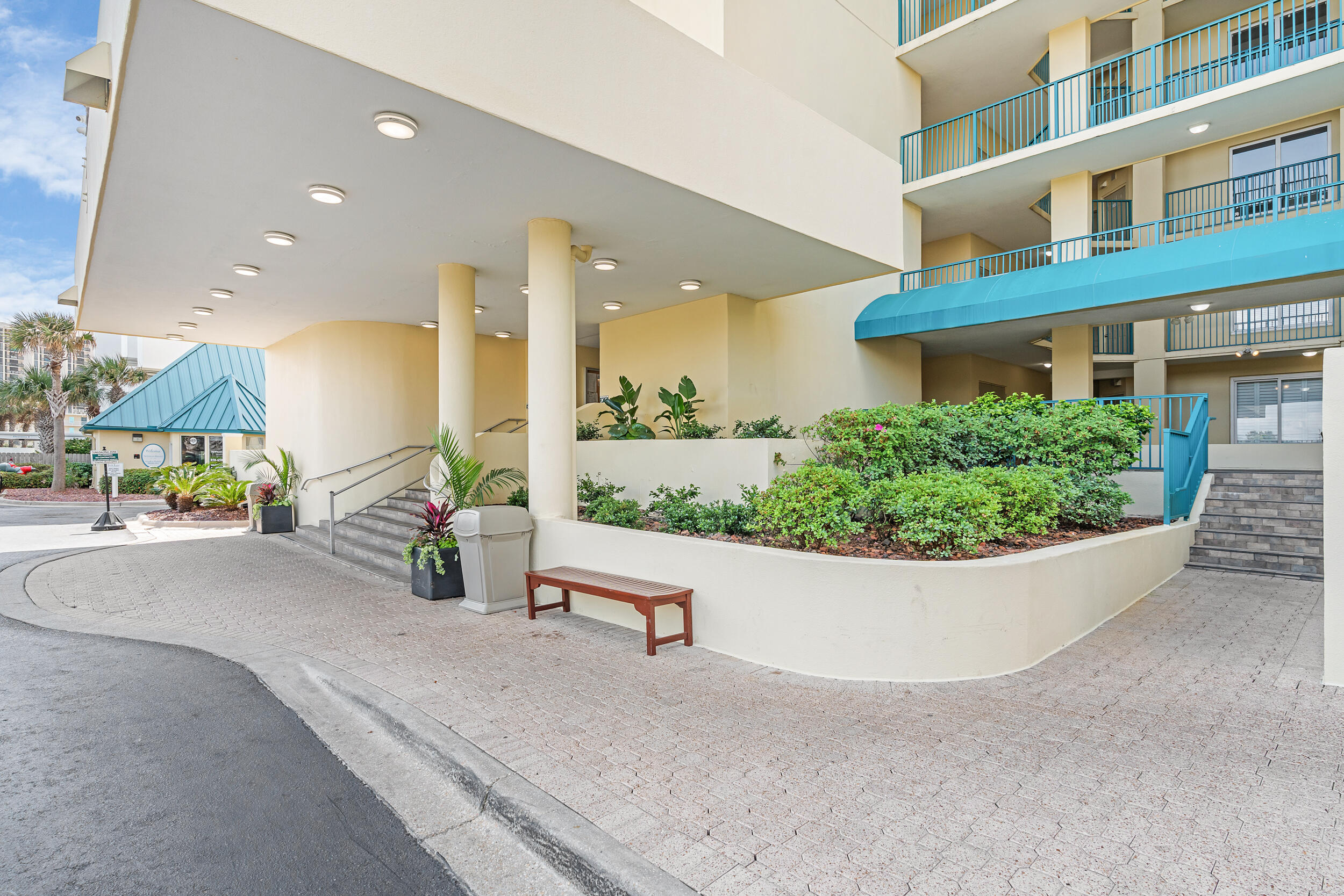 Jade East, 1018 Highway 98 1110