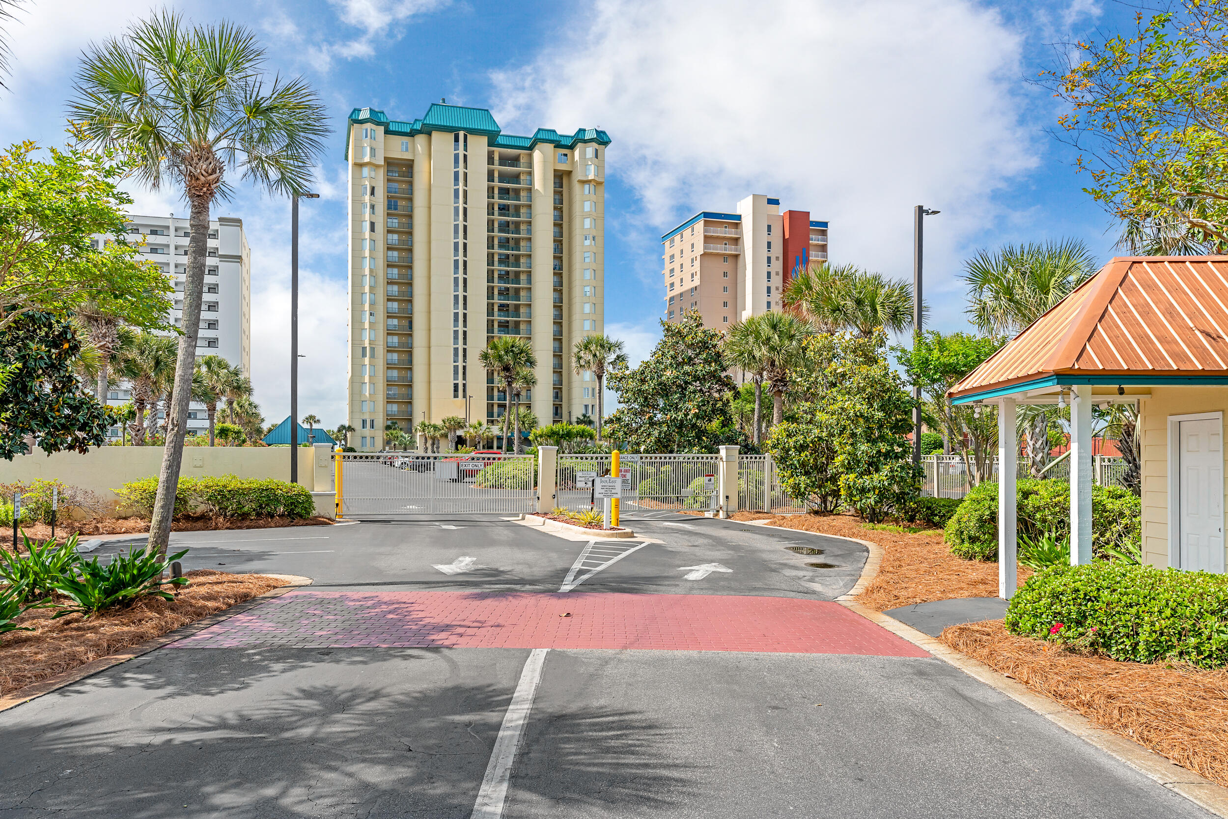 Jade East, 1018 Highway 98 1110
