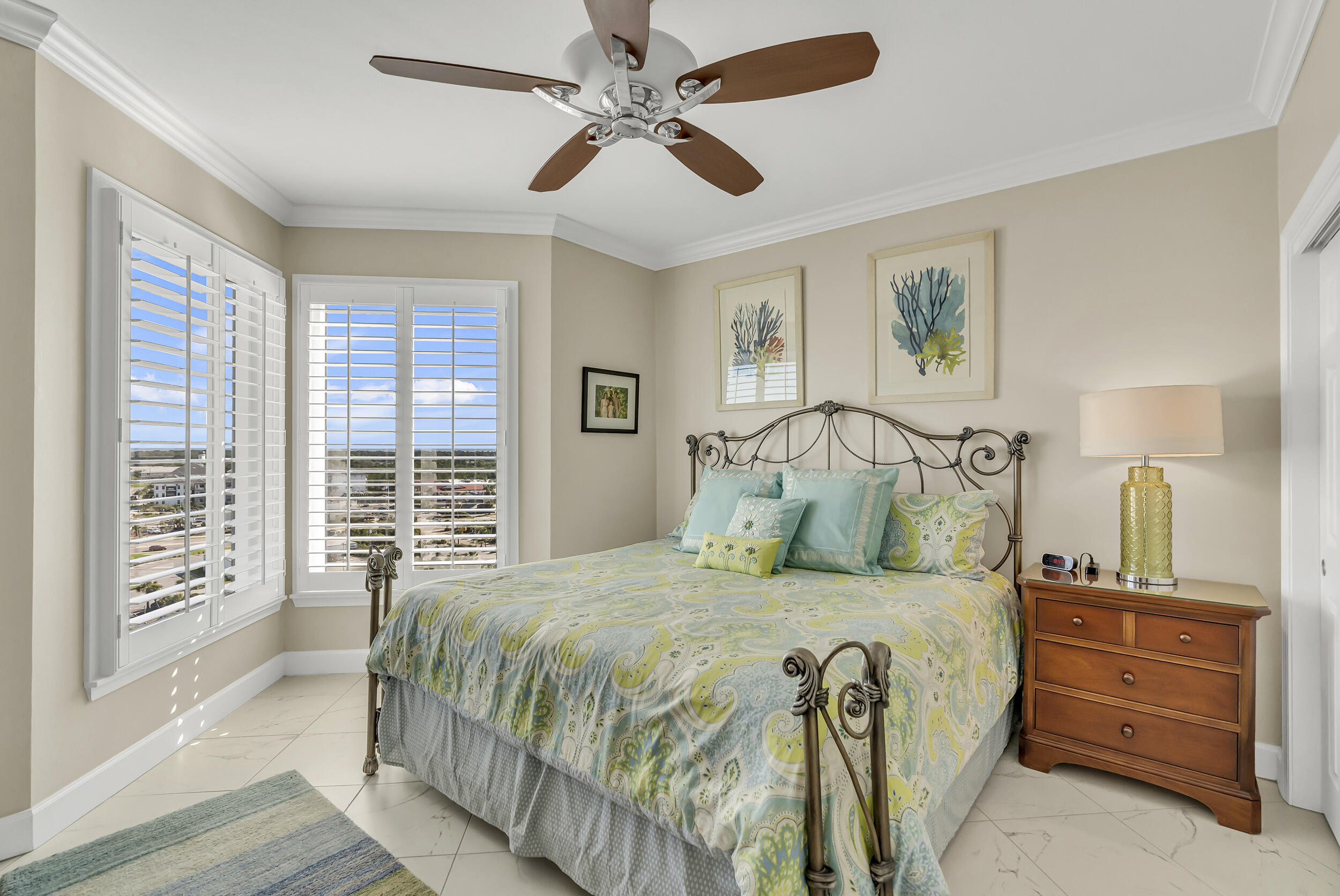 Jade East, 1018 Highway 98 1110