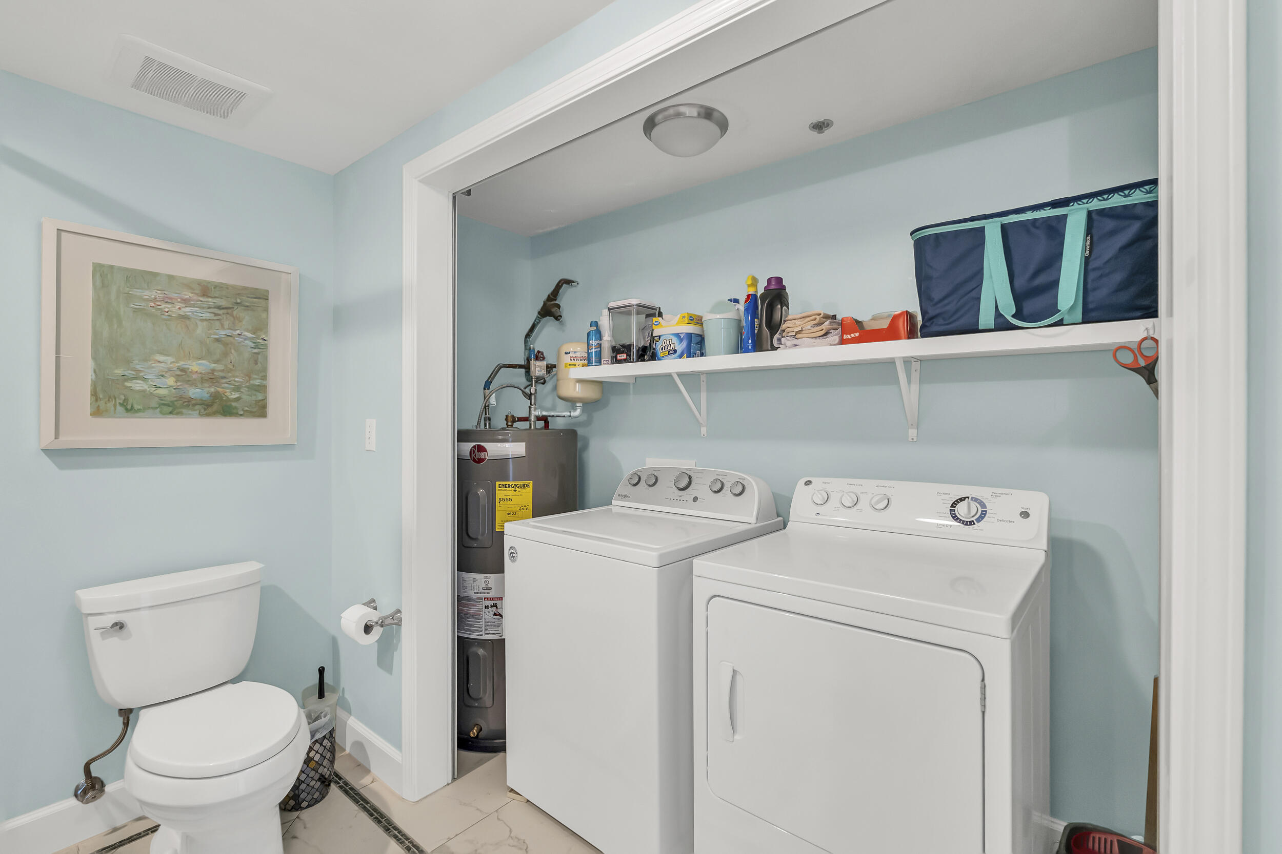 Jade East, 1018 Highway 98 1110
