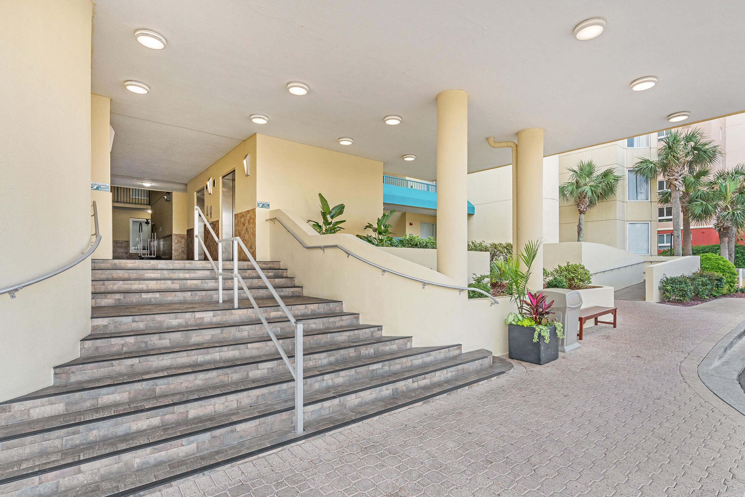 Jade East, 1018 Highway 98 1110