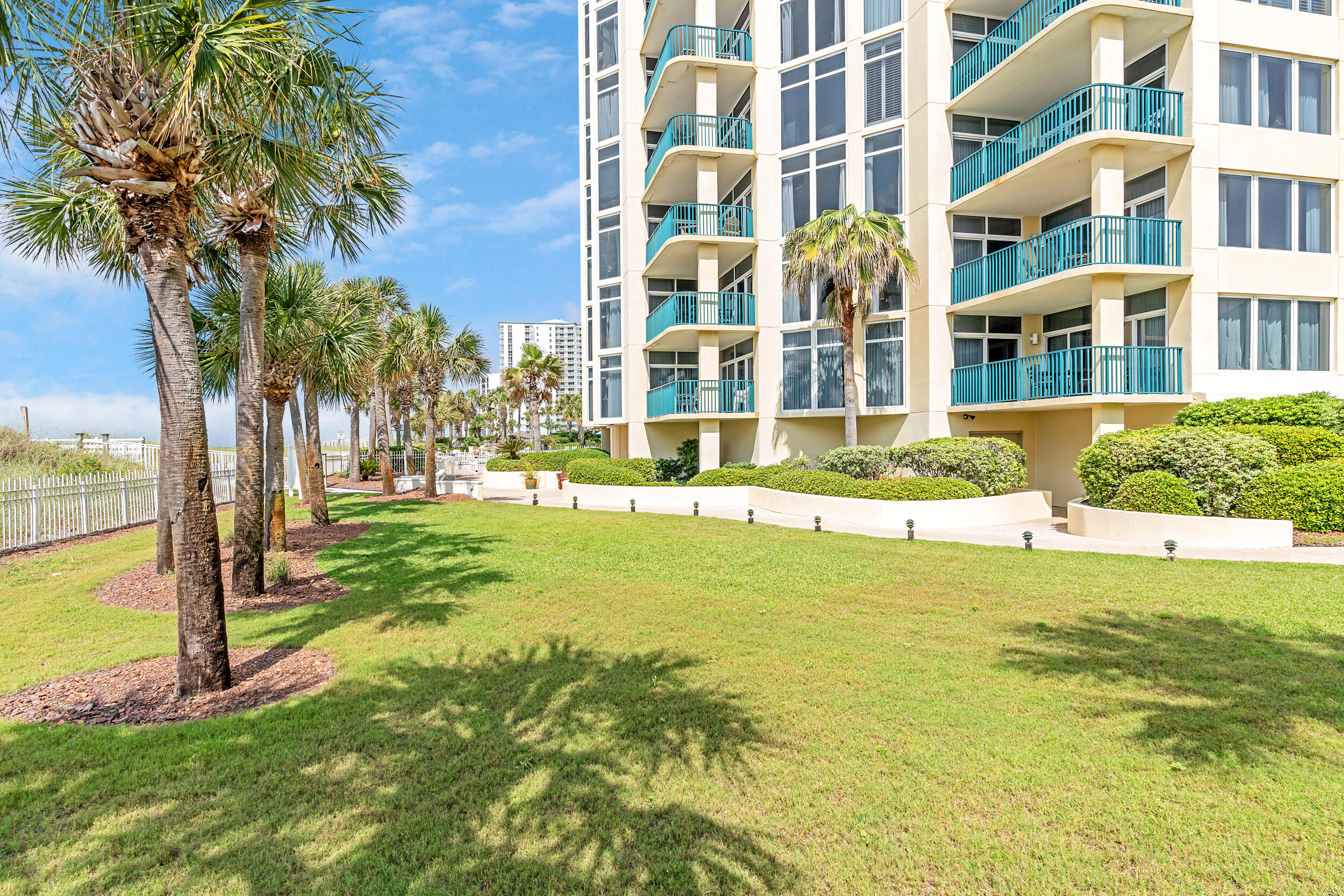 Jade East, 1018 Highway 98 1110
