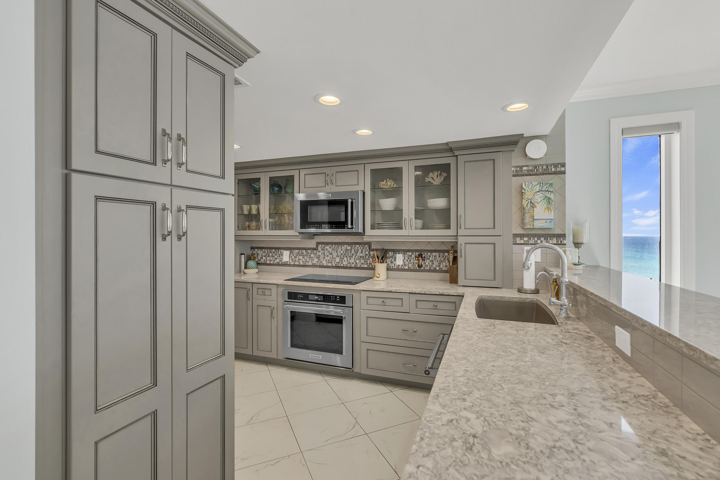 Jade East, 1018 Highway 98 1110