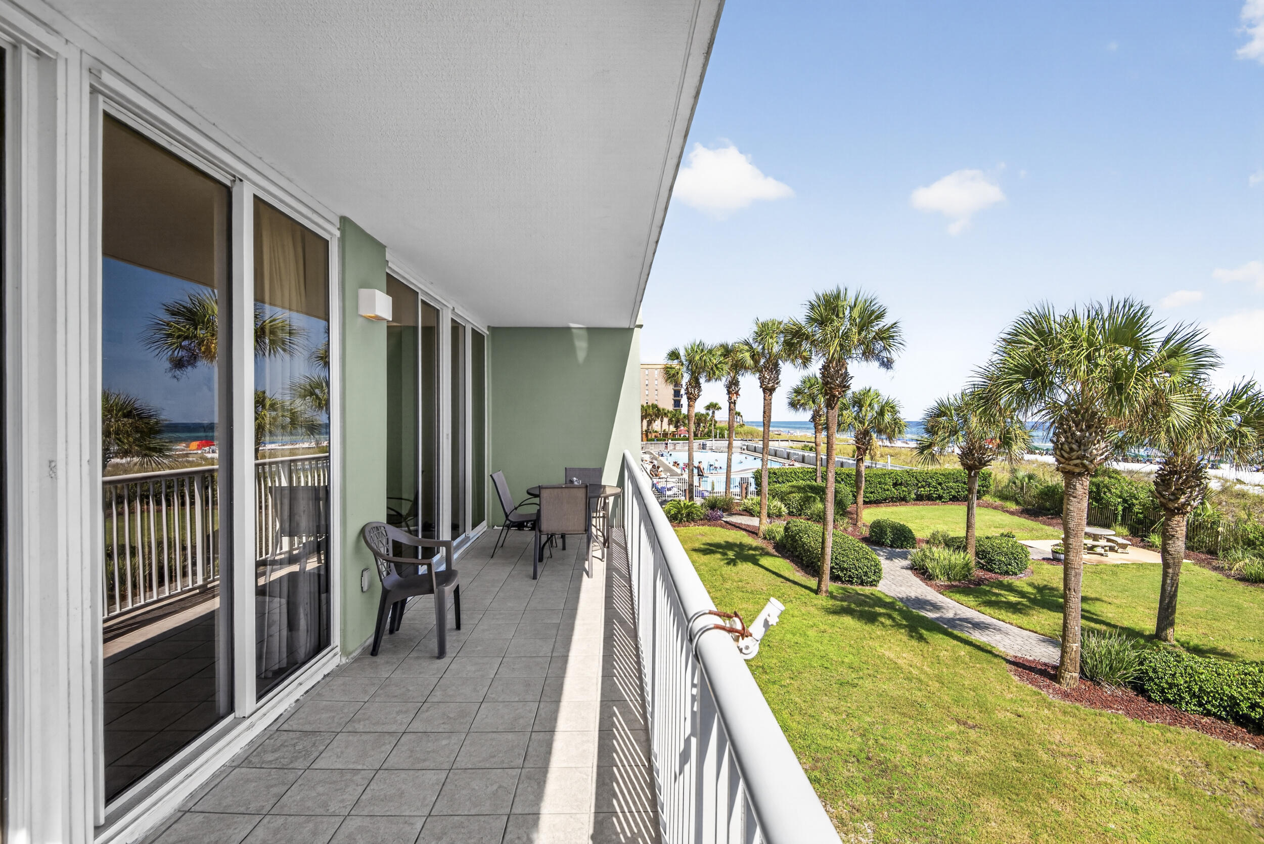 590 Santa Rosa Boulevard UNIT 203