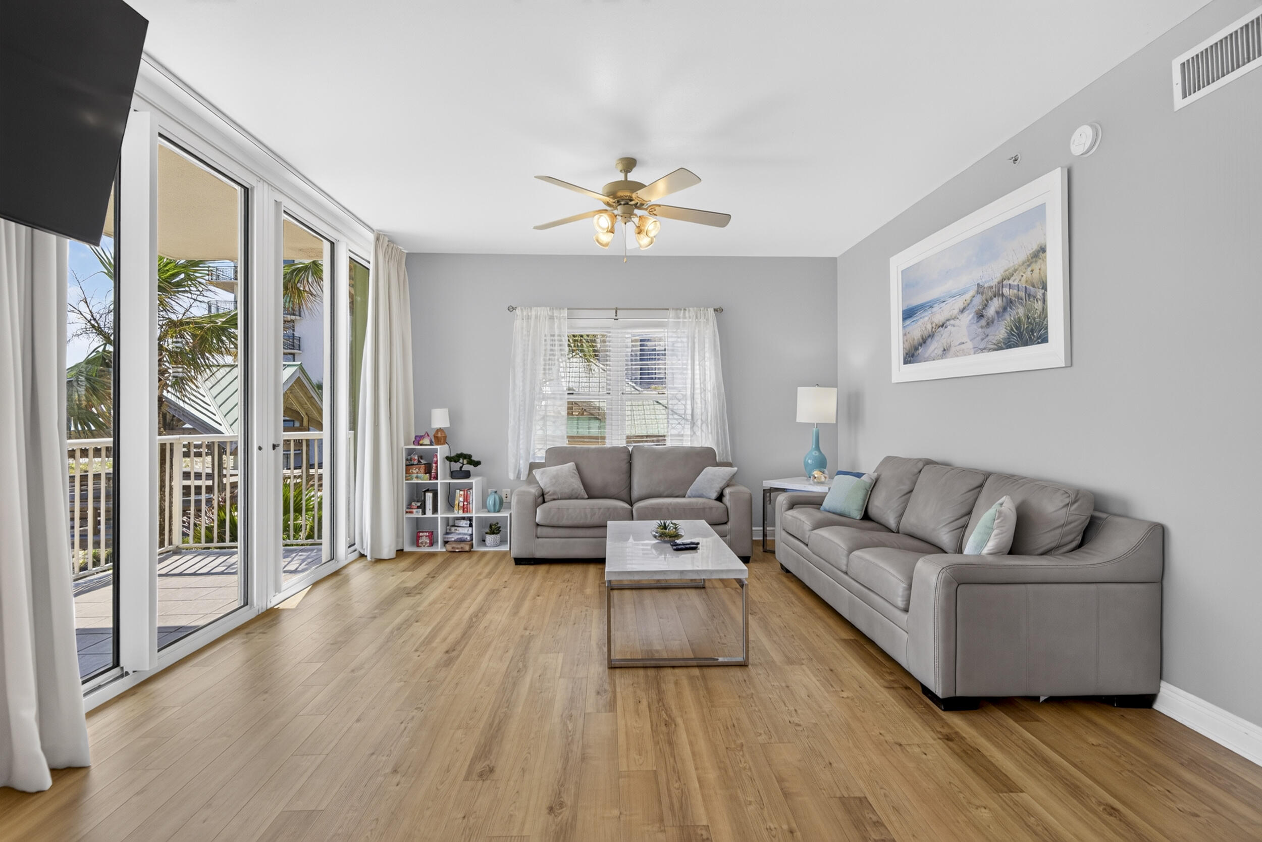 590 Santa Rosa Boulevard UNIT 203