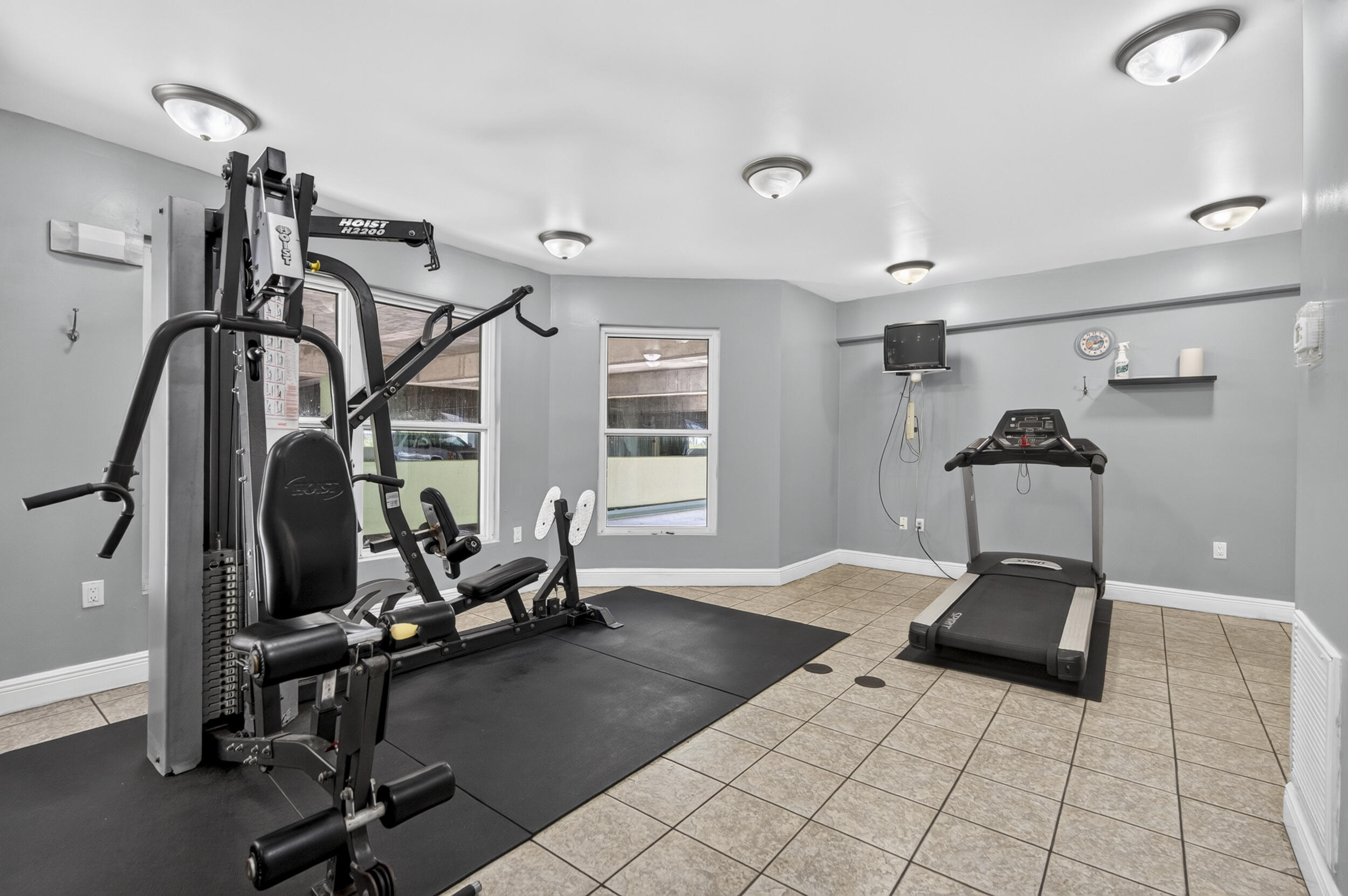 590 Santa Rosa Boulevard UNIT 203