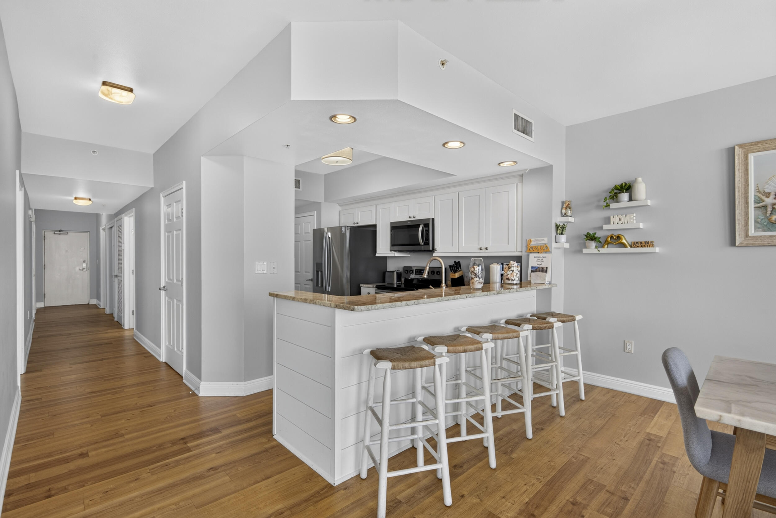 590 Santa Rosa Boulevard UNIT 203