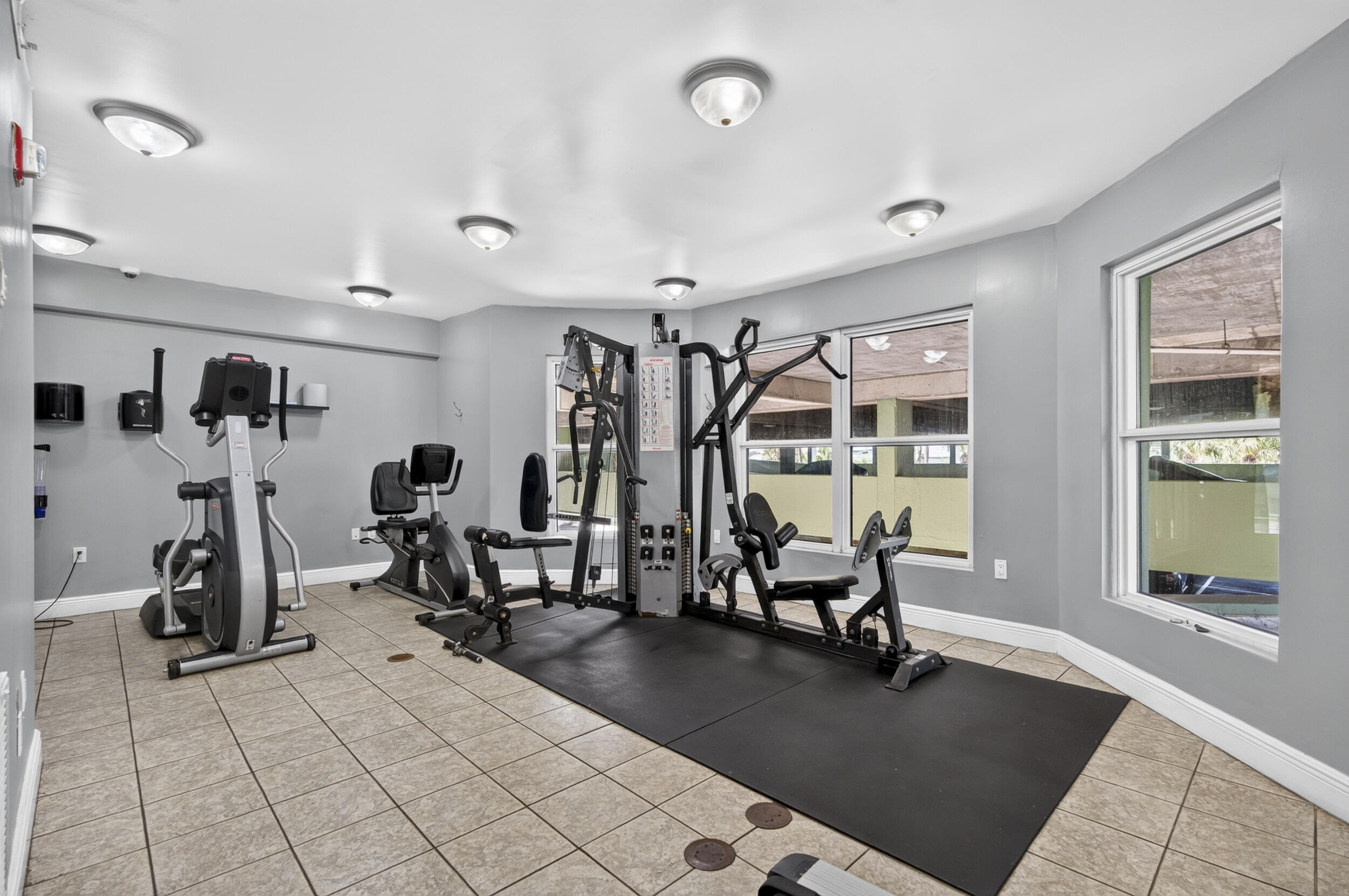 590 Santa Rosa Boulevard UNIT 203