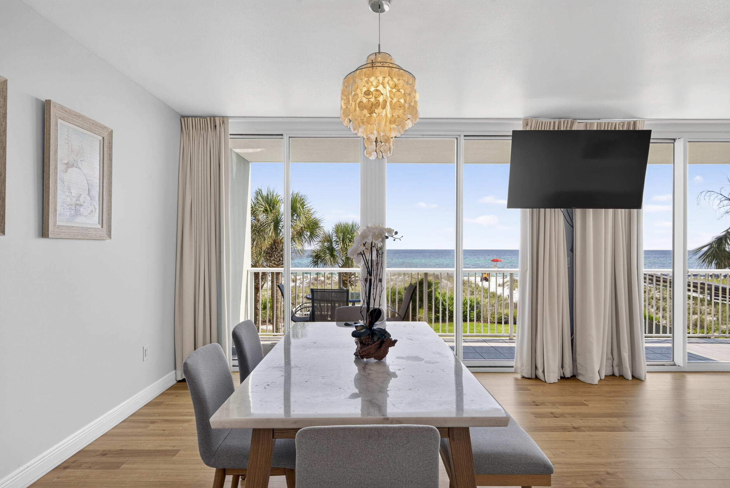 590 Santa Rosa Boulevard UNIT 203