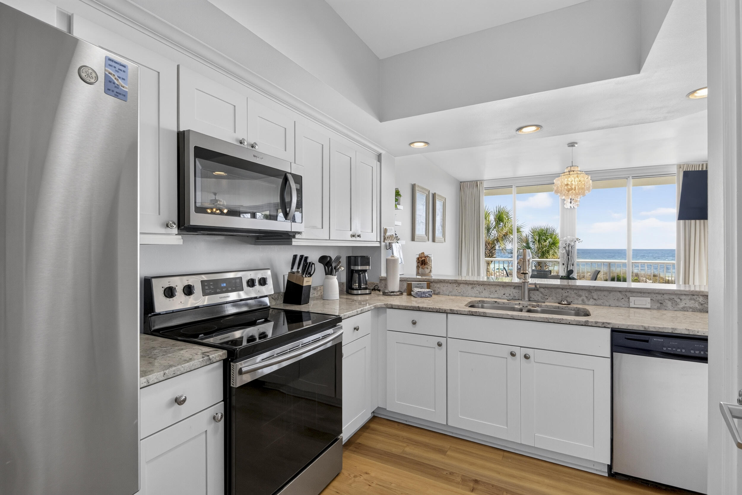 590 Santa Rosa Boulevard UNIT 203