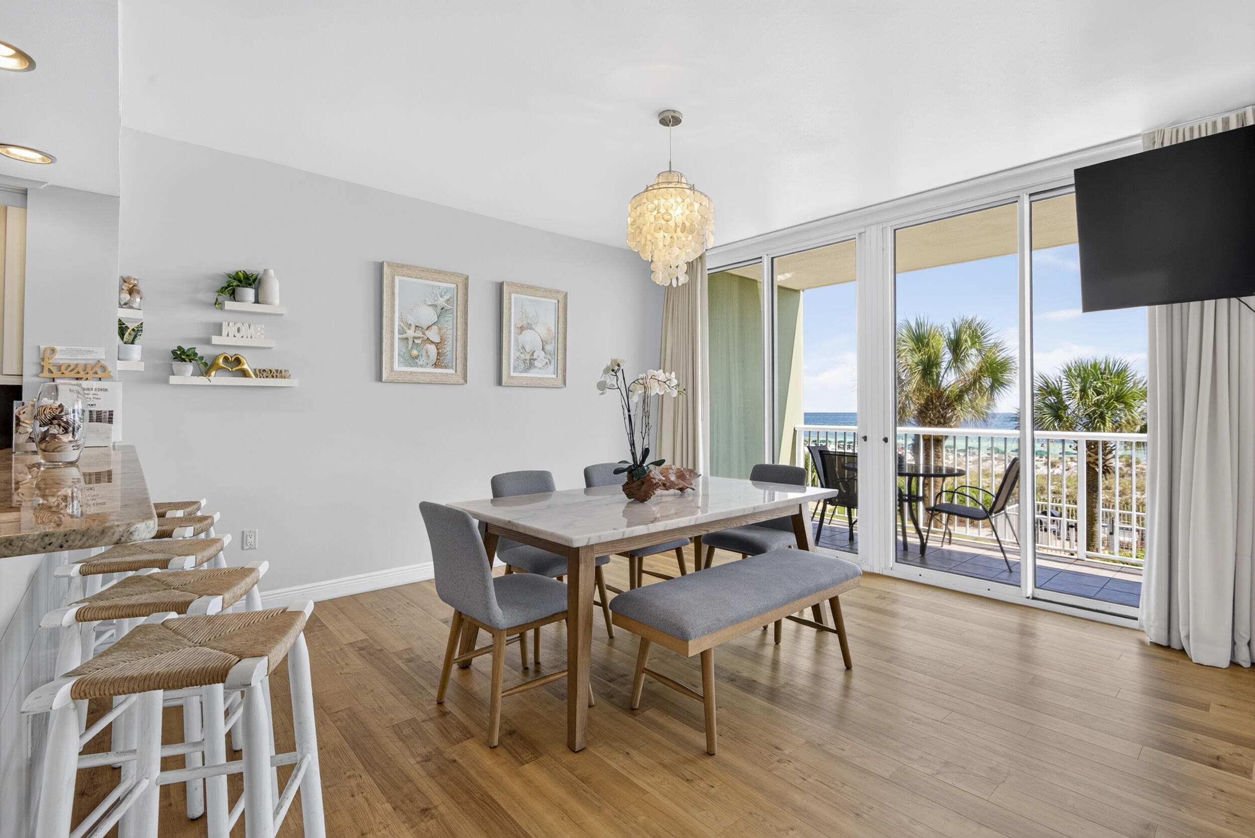 590 Santa Rosa Boulevard UNIT 203
