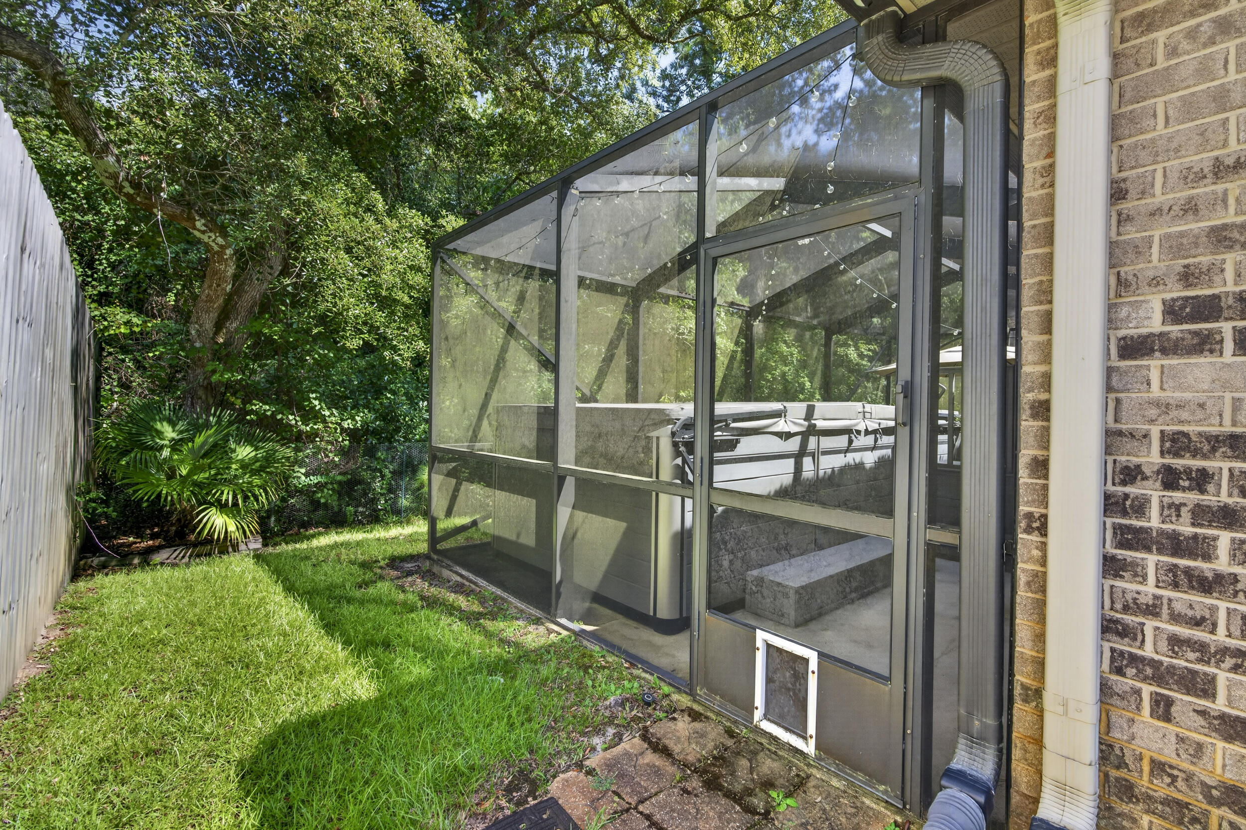 123 Big Oak Lane