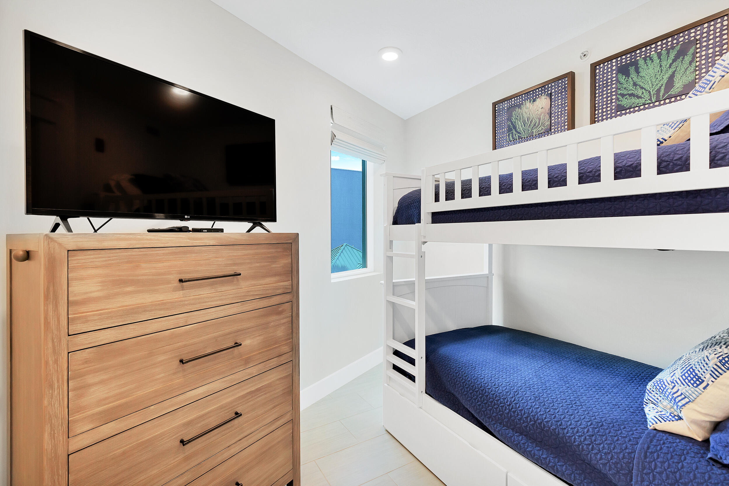 858 Scallop Court UNIT 301